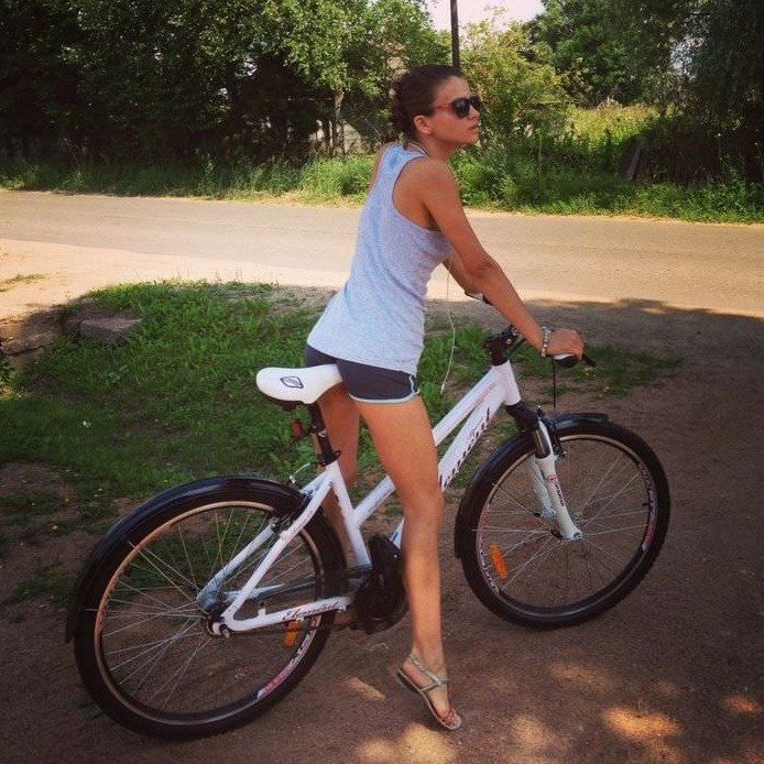 Фотоподборка дня: седло в жопе, пытки рабыни и эрофото